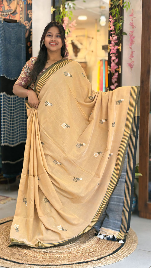 Aabha - Bhujori Khadi Cotton Saree