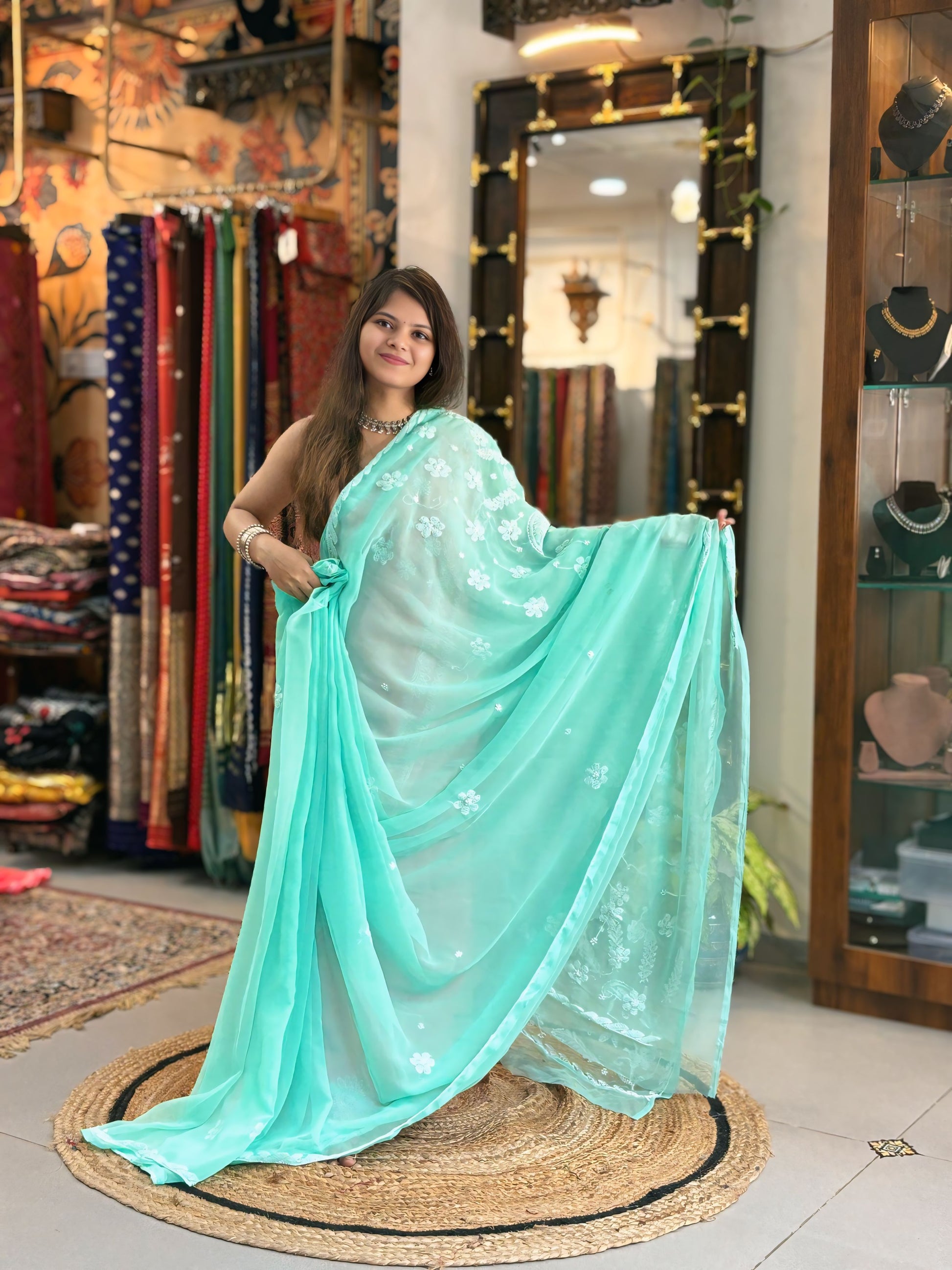 Zeenat - Chikankari