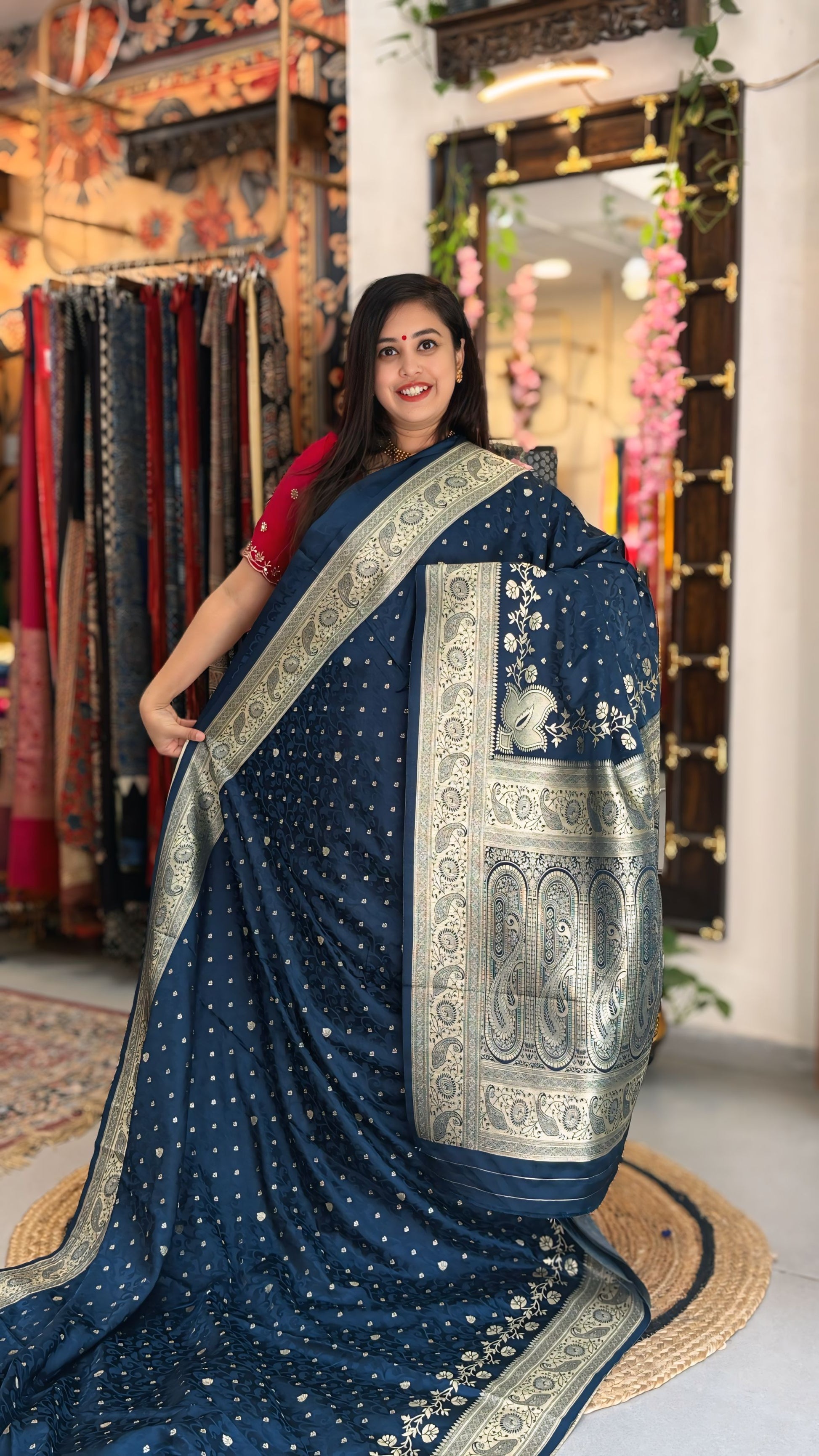 Mrinal - Mashru Banarasi