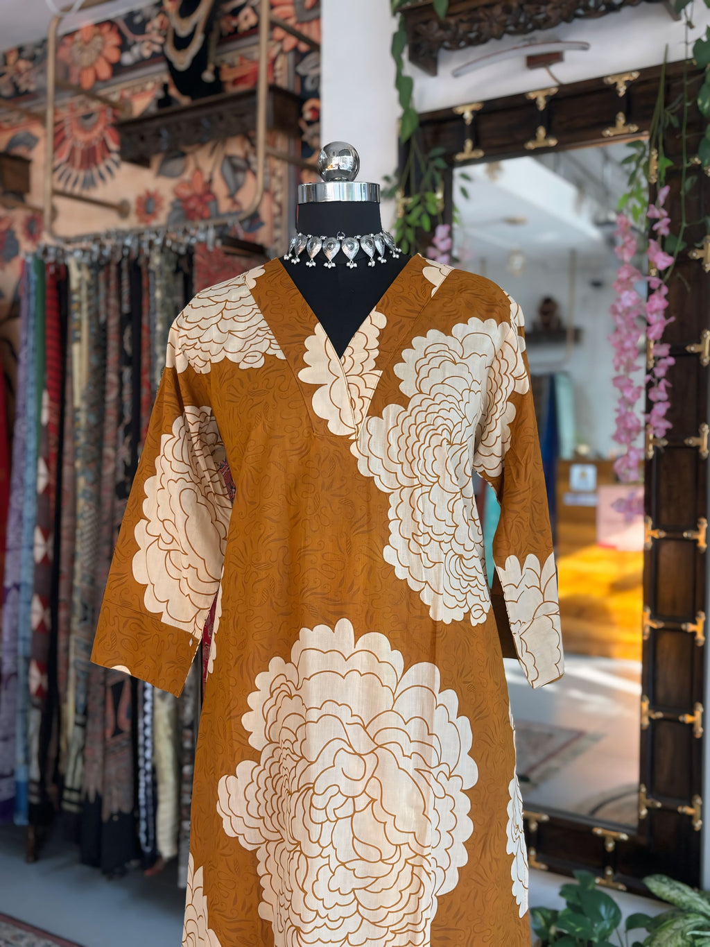 Clay Petal Kurti