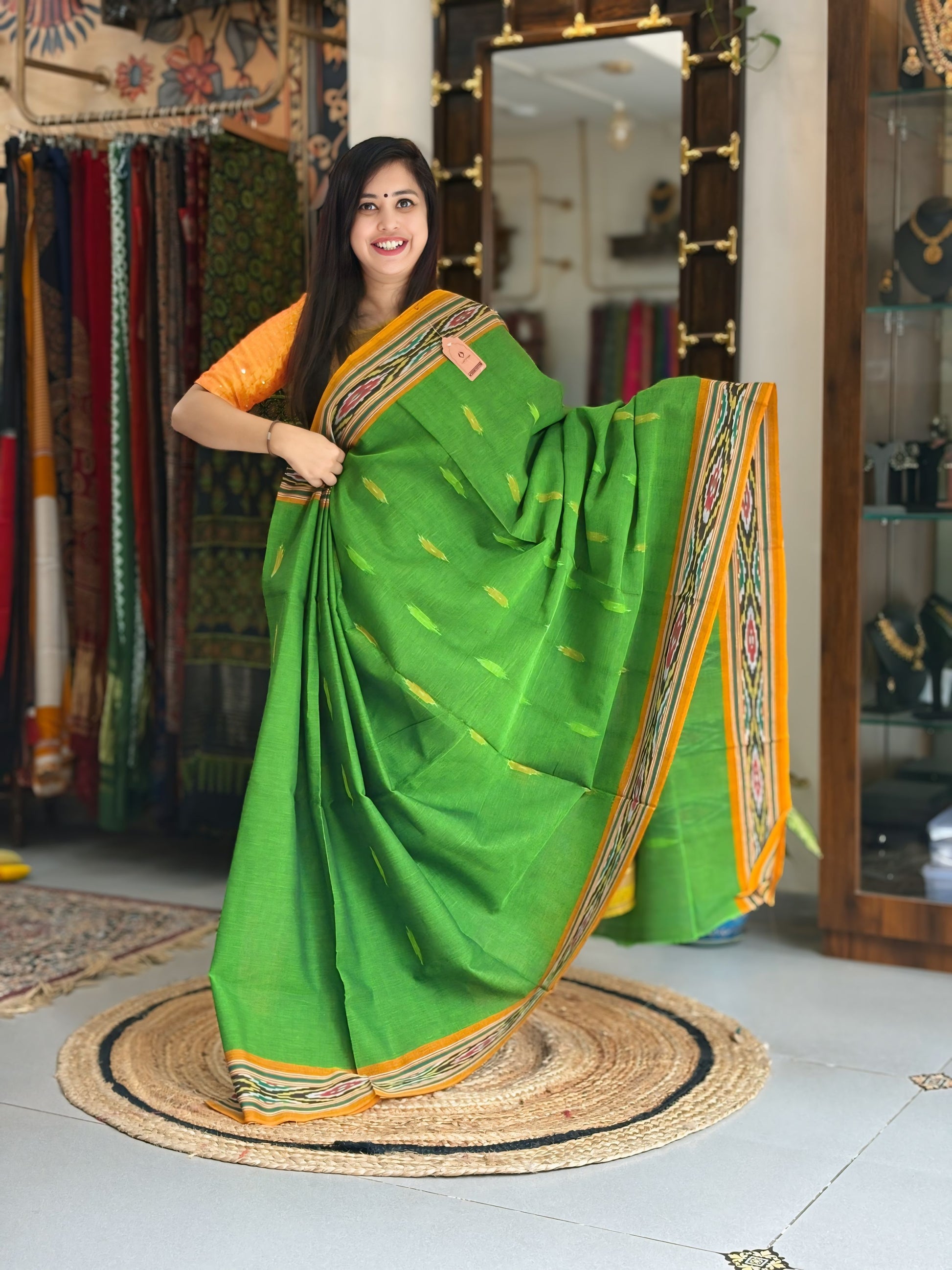 Vana - Pochampally Saree
