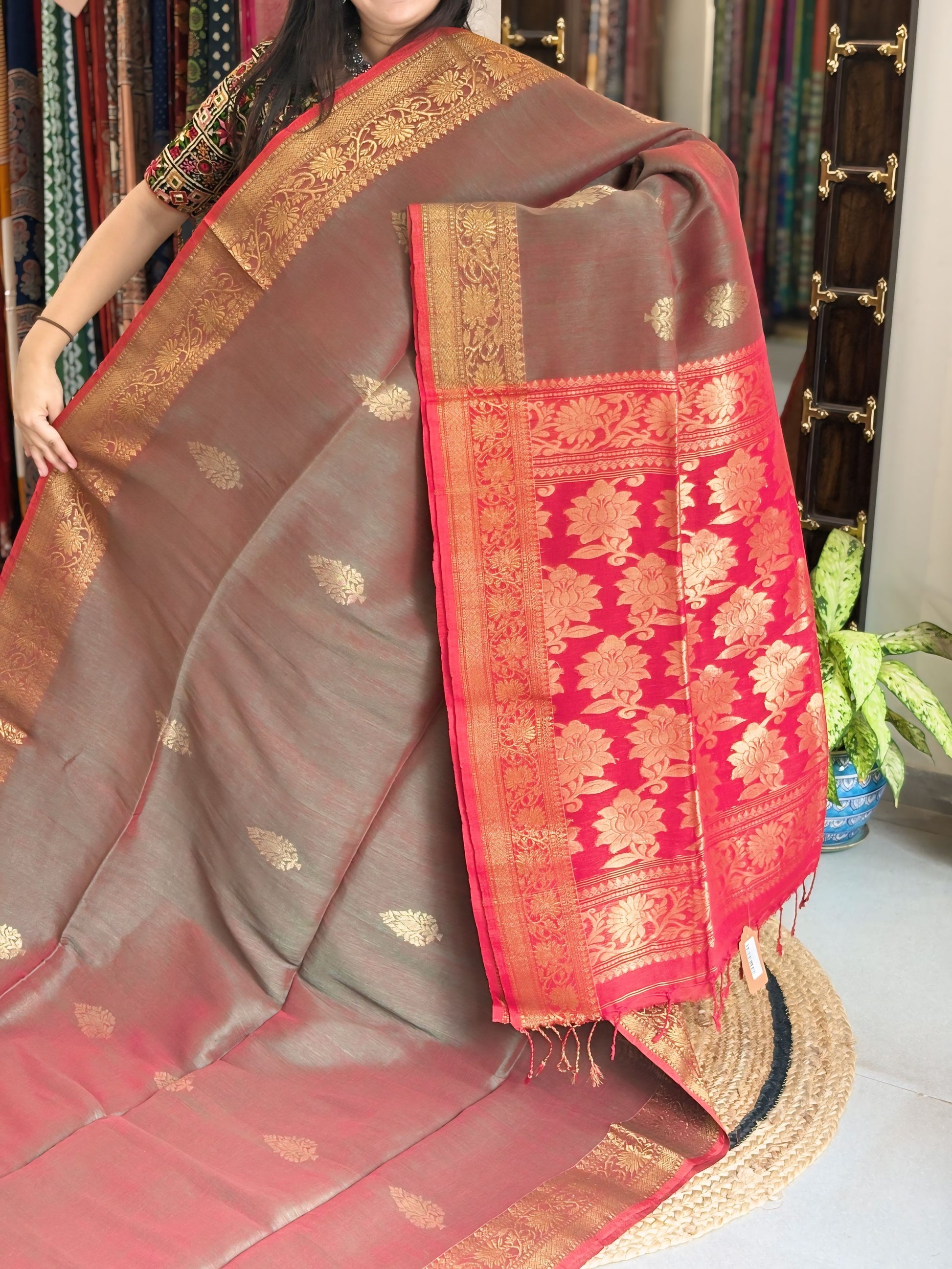 Coffee Glow - Banarasi Linen