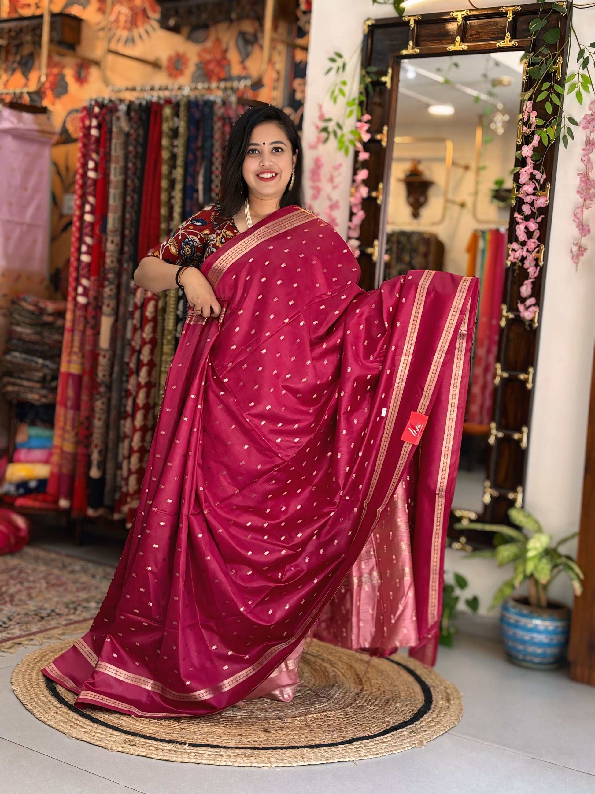 Charulata - Maheshwari Banarasi Saree