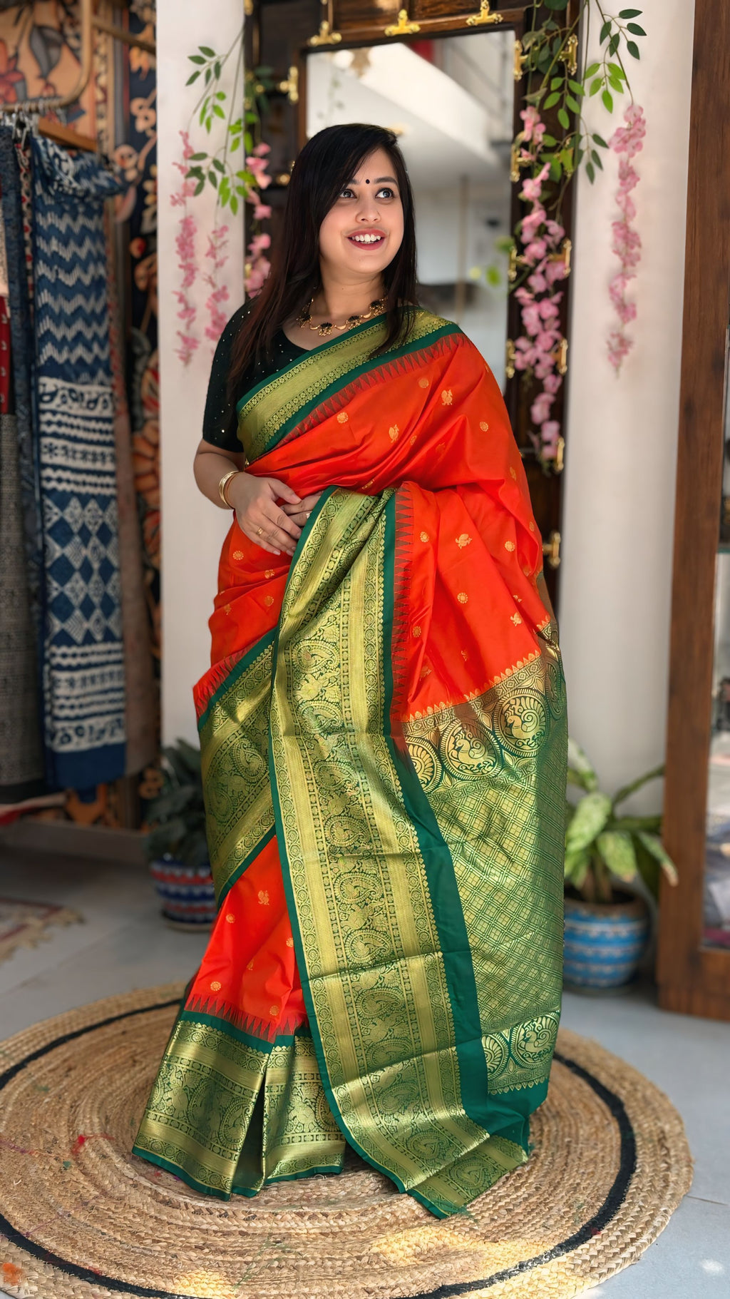 Vamika - Gadwal Silk Saree
