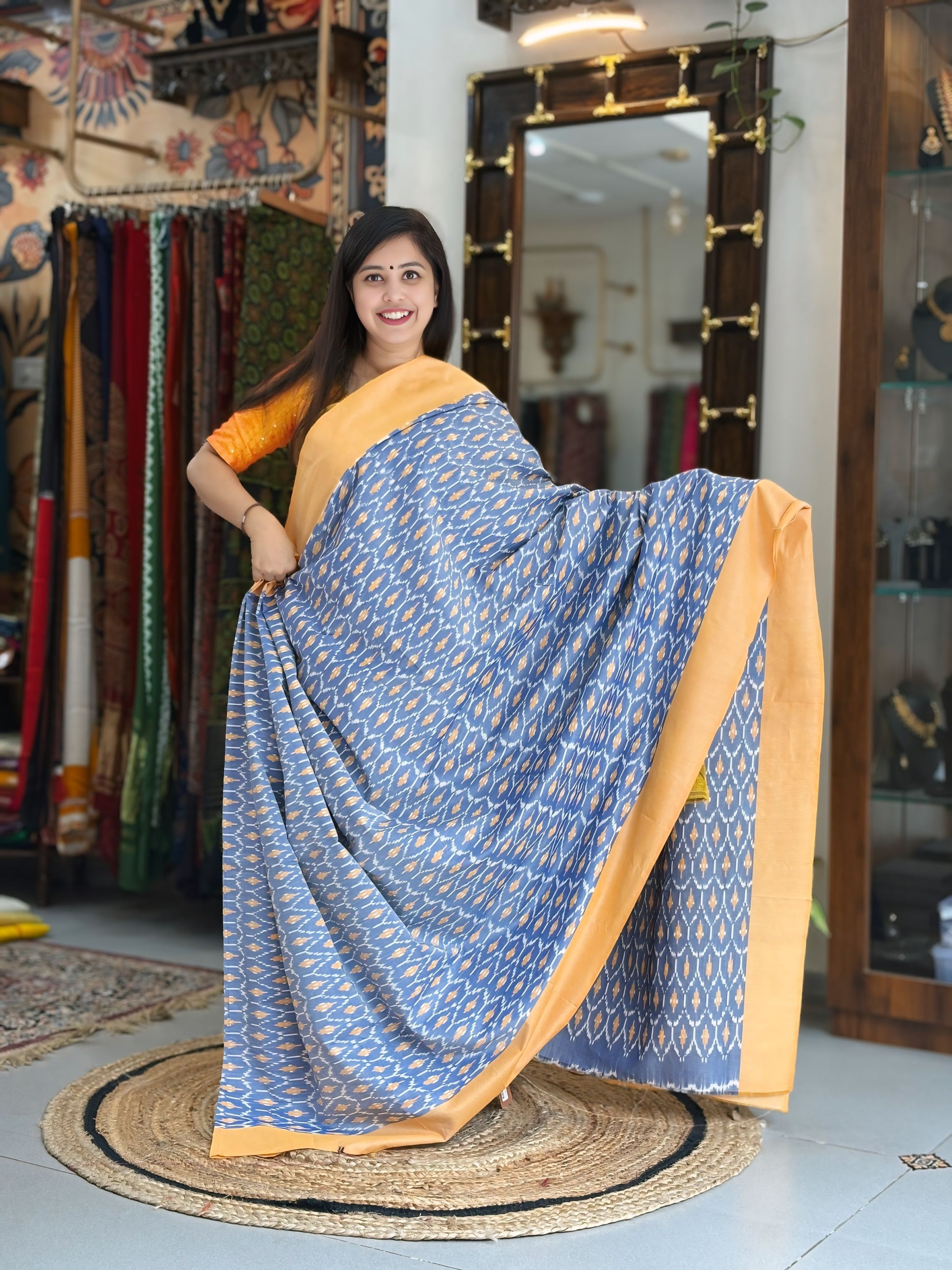 Pallavi - Pochampally Saree