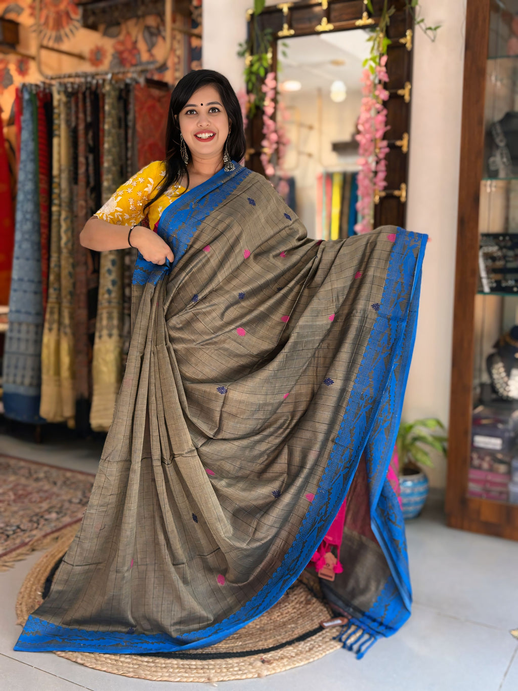 Saanvi - Khadi Banarasi Saree
